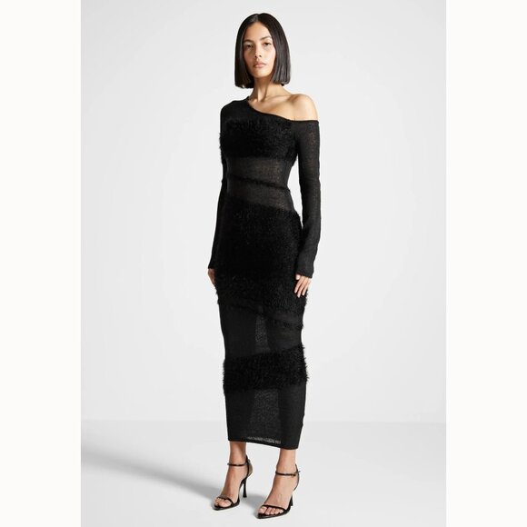 💥STUNNINGLY BEAUTIFUL💥Manière De Voir Off Shoulder Knitted Maxi Dress in Black - Picture 2 of 14